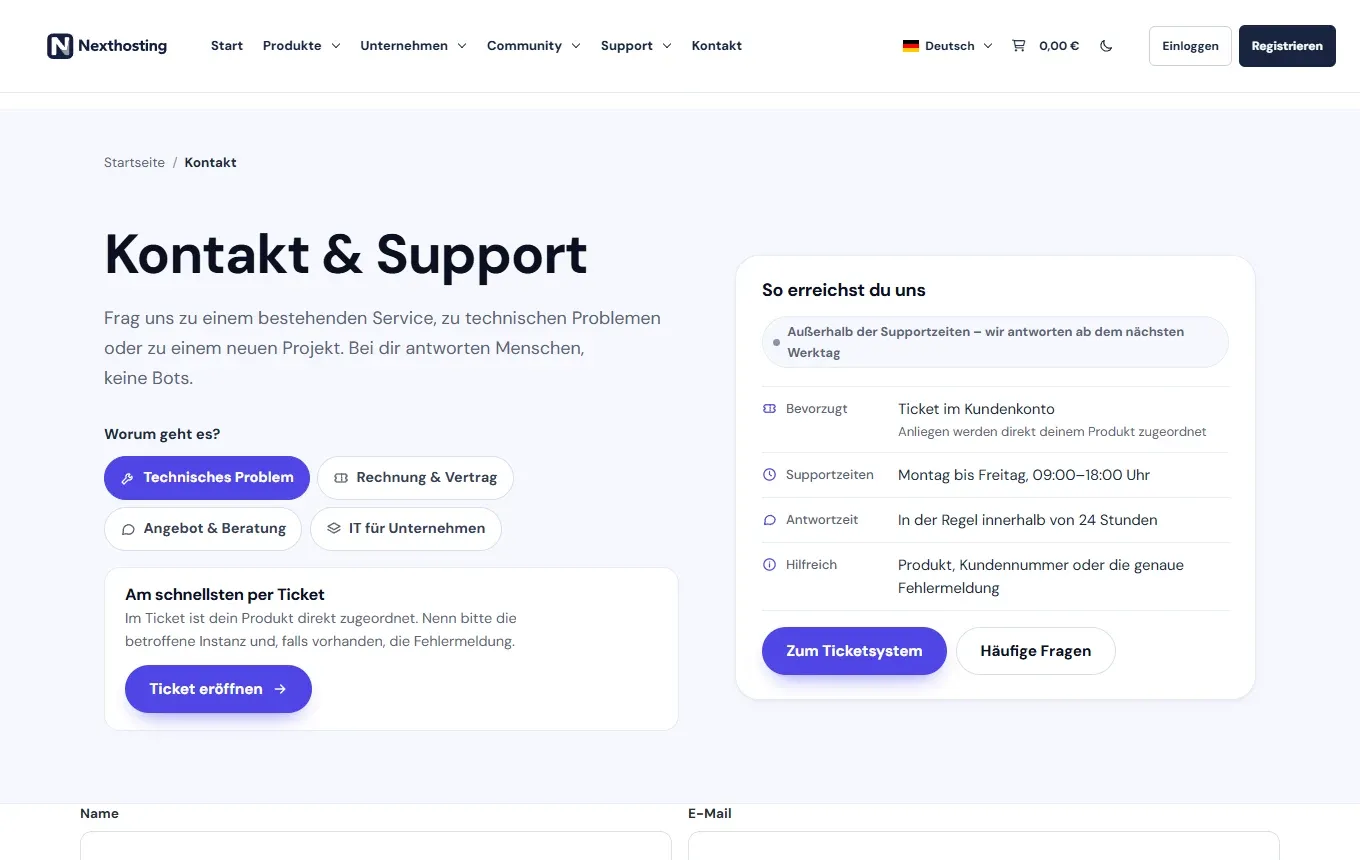 Kontaktseite von Nexthosting mit den Themen Technisches Problem, Rechnung und Vertrag, dem Button Ticket eröffnen und den Supportzeiten